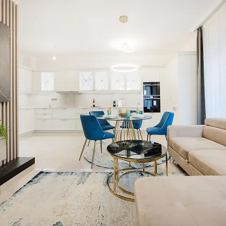 Stylish Ground-floor Comfort W Terrace & Parking Budapeszt