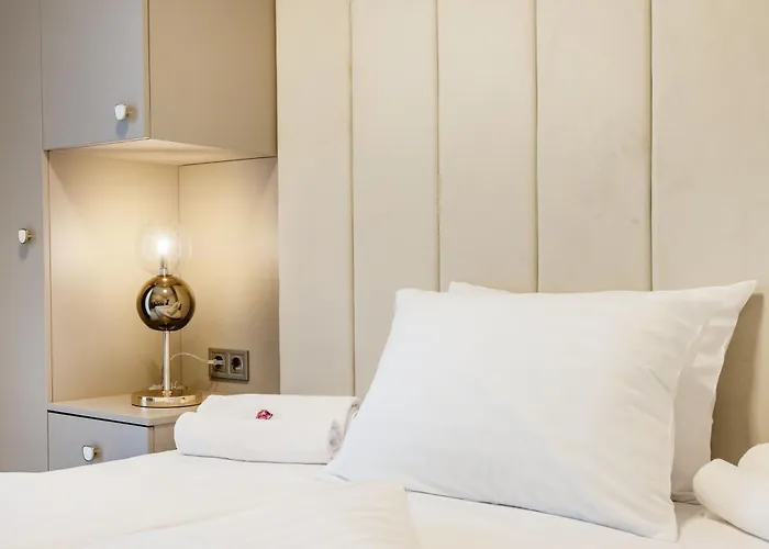 公寓 Stylish Ground-floor Comfort W Terrace & Parking 布达佩斯