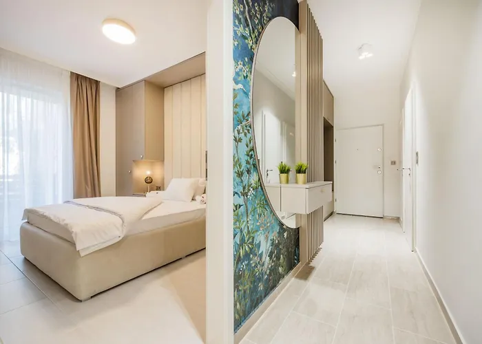 Stylish Ground-floor Comfort W Terrace & Parking 公寓 布达佩斯